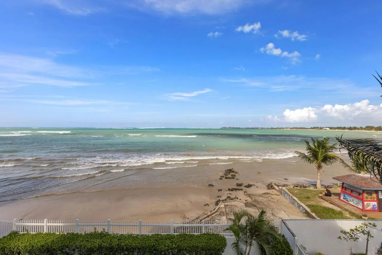 Amapola Seaside Beach Front Apartment San Juan